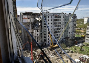 Русия е бомбардирала 118 украински градове и села за 24