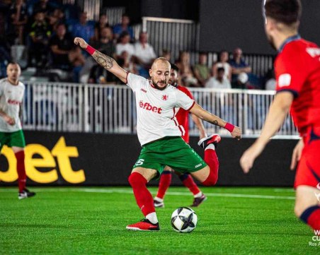 България показа сърце, но загуби от европейския шампион на 1/4-финал на Световното по мини футбол