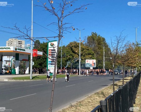 Хаос около „Лаута”: Напрежение преди дербито между фенове на Ботев и Локомотив