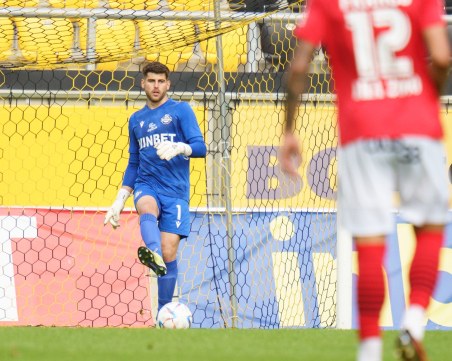 Вратарят на Ботев с повиквателна за националния отбор на Босна и Херцеговина