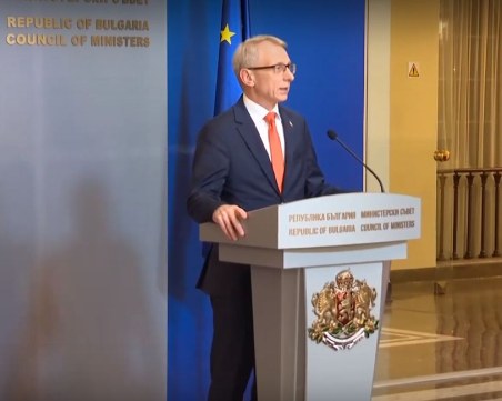 Премиерът Денков поиска от Радев да освободи шефа на ДАНС