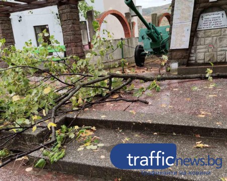 Аномалии! Градушка и страховит порой в Пловдивско през ноември