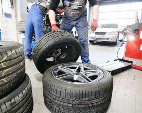 Скок на цената на зимните гуми - поскъпват между 25% и 40%