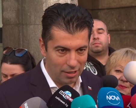 Кирил Петков: Гласувах, за да не сравняваме София нито с Москва, нито с Троян