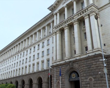 Министерски съвет се събира извънредно утре, за да разгледа данъчните закони