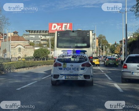Пътничка пострада след рязко спиране на автобус в Пловдив