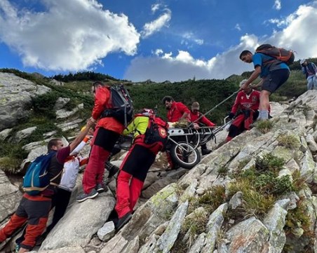 Планински спасители издирват изчезнал американец под връх Вихрен