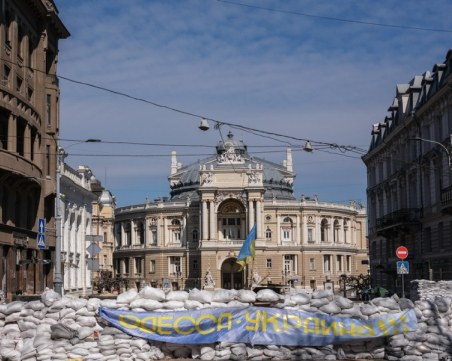Обстрел в Одеса тази нощ, петима са ранени