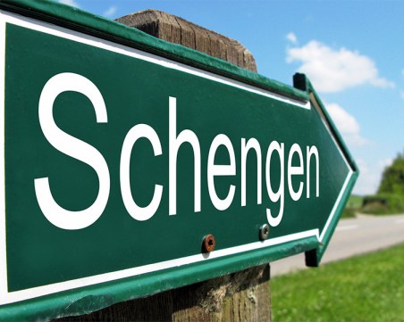 Букурещ може да обмисли отделяне от България за присъединяване към Шенген