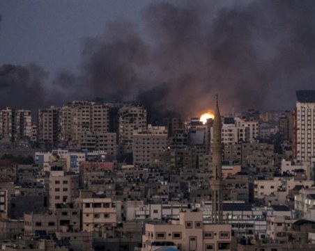 Израел навлиза в „сърцето на Газа