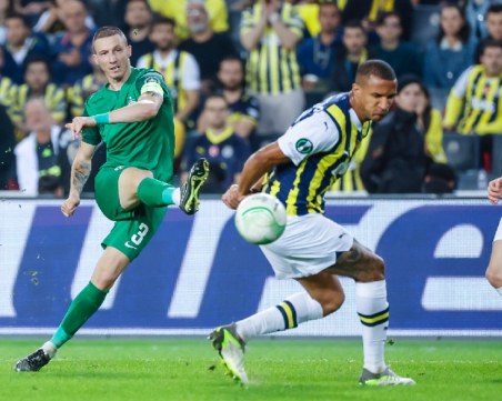 Лудогорец приема Фенербахче днес