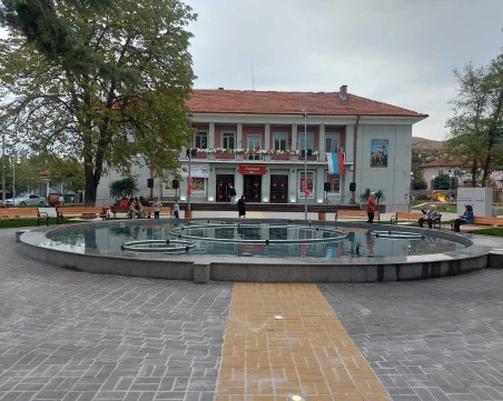 Павел Михайлов и общинските съветници на 