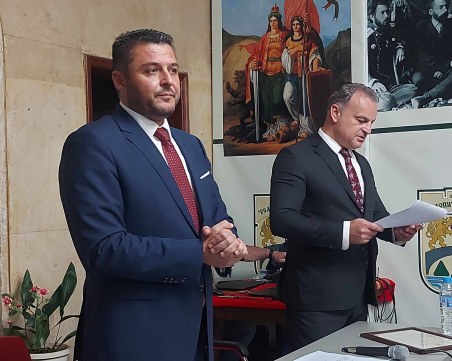 Новата местна власт на община „Родопи