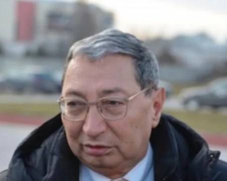 Съмнителен италианец поиска Марица