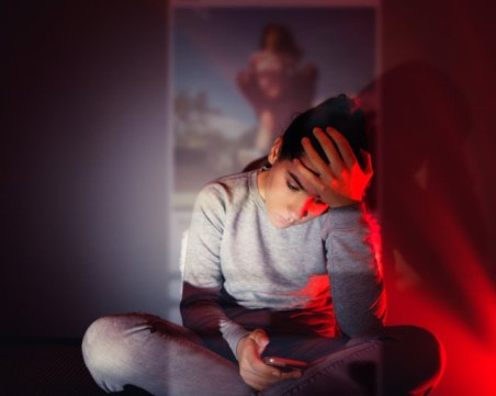 Социалните мрежи препрограмират съзнанието на децата ни