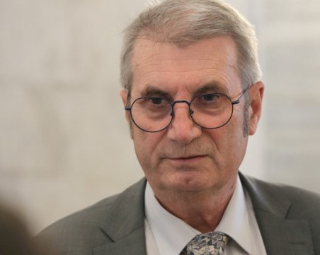 Обмисля се временно връщане на хартиена рецепта