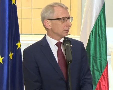 Премиерът след разговор с Кьовеши: Борбата с корупцията се превръща в борба за запазване на демокрацията