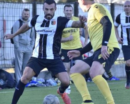 Ветераните на Ботев победиха Локо в дербито и са областни първенци