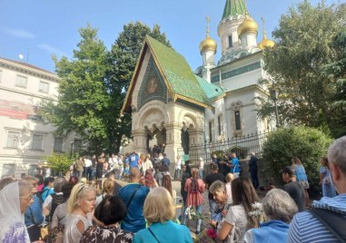 Отваря врати Руската църква в центъра на София Новият предстоятел