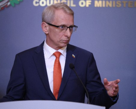 Денков: Няма данни някой от България да съдейства за заобикалянето санкциите към Русия