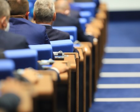 Парламентът отхвърли ветото на президента върху промените в Закона за енергетиката