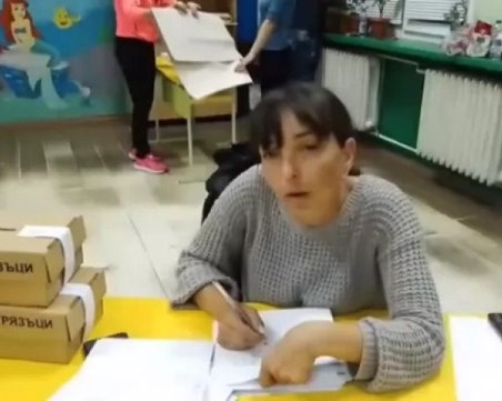 Пуснаха от ареста двамата задържани за преправяне на бюлетини в Малорад