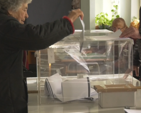 Броят отново 60 347 бюлетини в Бургас