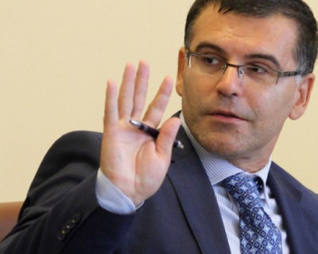 Дянков за Бюджет 2024: Сутрин торта гараш, а след това цял ден глад