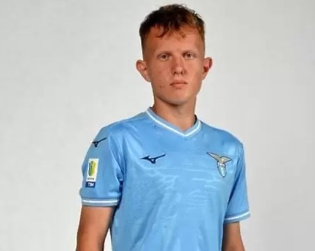Играч на Лацио с повиквателна за юношеския национален отбор до 19 години