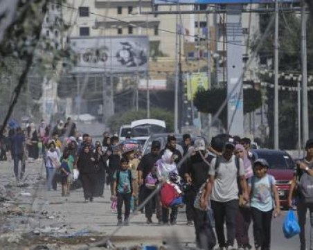 Около 200 000 палестинци са избягали от Северна Газа