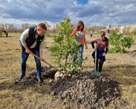 Веселин Козарев подава оставка като шеф на ОП „Градини и паркове”