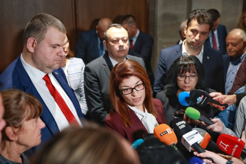 Десислава Атанасова и Делян Пеевски също ще участват в заседанието на съвета по сигурността