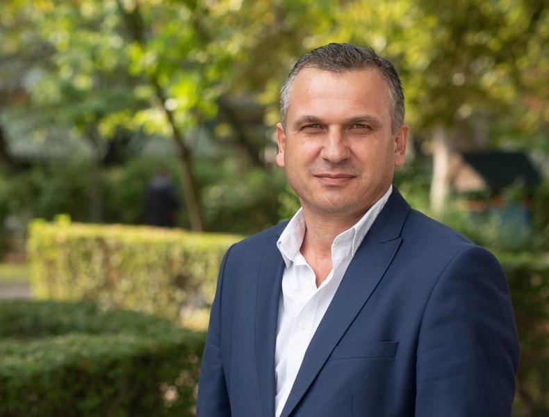 Иван Стоянов е новият заместник кмет в Община Пловдив. От