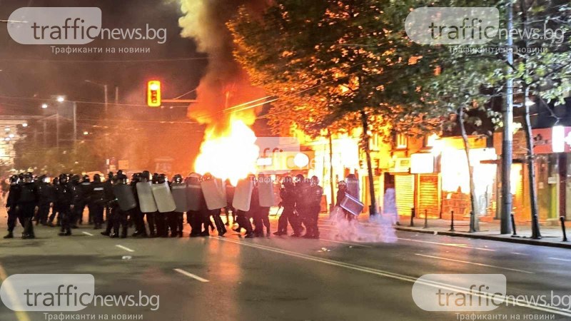 Най-малко 14 пострадали при протеста в столицата, някои – по-тежко