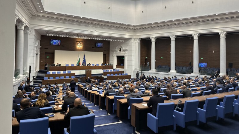 Народното събрание отхвърли законопроекта за отпадане на дерогацията в срок
