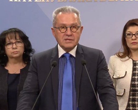 ГЕРБ, ДПС и ПП-ДБ се разбраха: Край на дерогацията от 1 март, но срещу пари за магистрали и общини