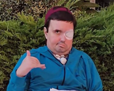 Зов за помощ! Баща на две деца, се бори за живота си, спешно са необходими средства