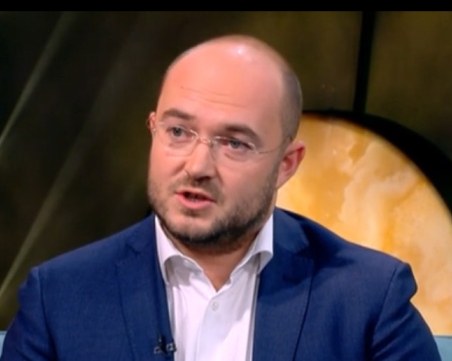 ГЕРБ няма да отиде на среща с ПП-ДБ-Спаси София, има информация, че Васил Терзиев е разговарял с Нинова