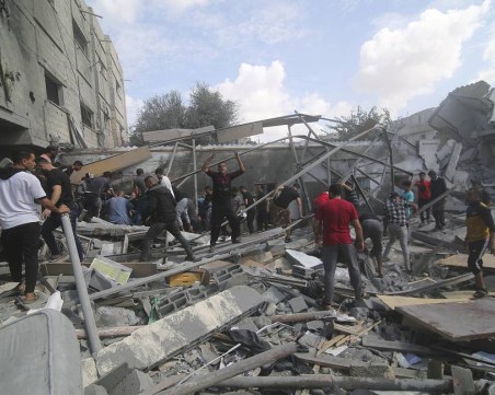 Израелската армия към хората: Имате един час да се евакуирате от болница 