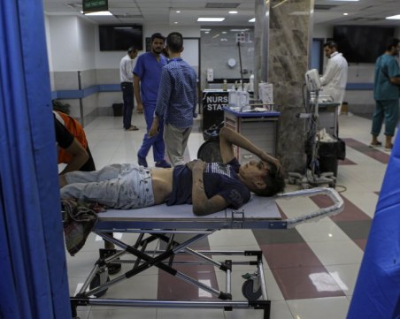 Стотици палестинци напуснаха болницата 