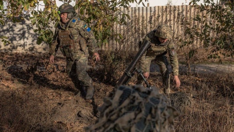 След като през седмицата украинските сили успешно преминаха река Днепър