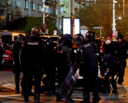 Идентифицирани са полицаите, за които се предполага, че са превишили правомощията си по време на протеста