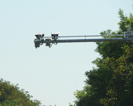 Рекорд! Кола е заснета да минава с 244 км/ч по Северната тангента в София