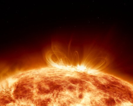 Възможно ли е слънчевото изригване да спре интернета за месеци?