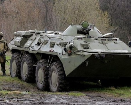 Даваме безвъзмездно бронетранспортьори на Украйна