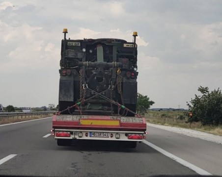 Военна техника преминава днес по АМ „Тракия