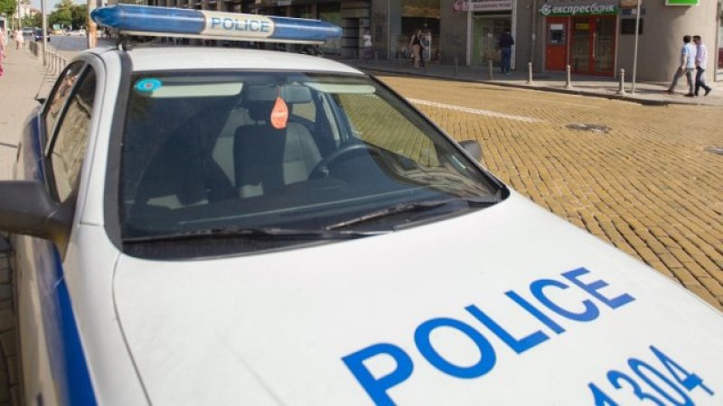 Шофьор опита да подкупи полицаи в София, хвърлил 1750 лв. в багажника на патрулката