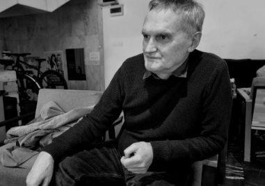 Отиде си Людмил Тодоров съобщи семейството му  Писателят актьор сценарист и режисьор почина