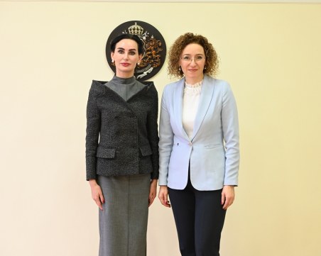 Министър Шалапатова: България подготвя мерки за пълноценна интеграция на украинските граждани