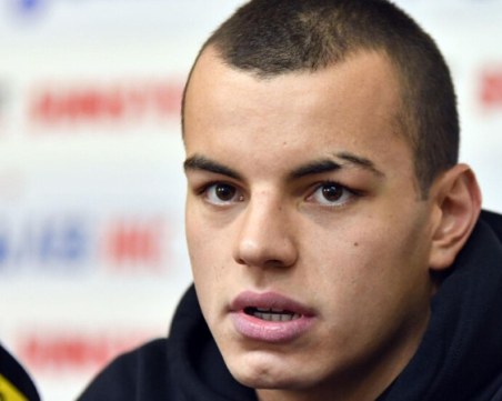 Петър Мицин продължава да пише рекорди